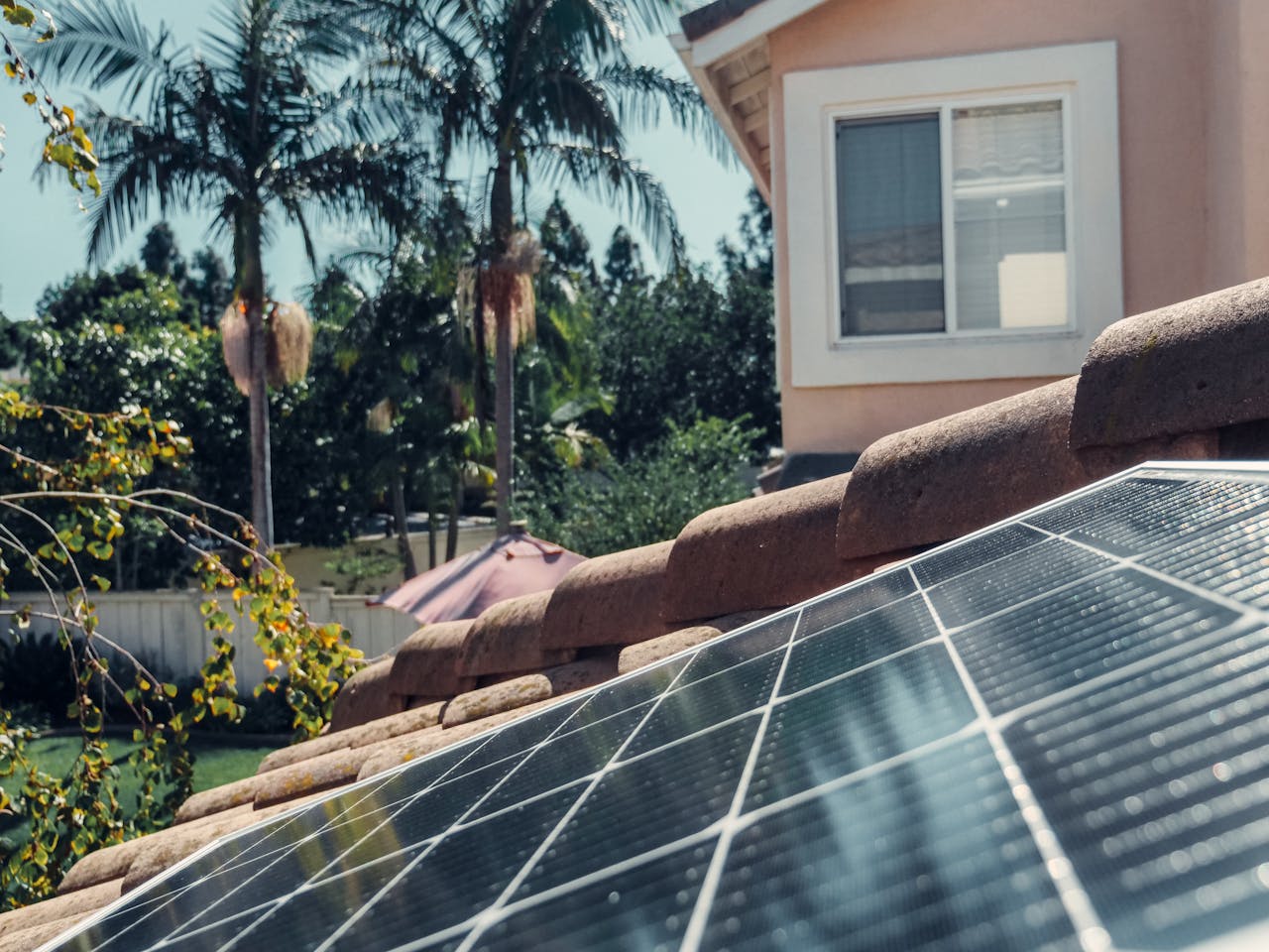 Off the Grid, On the Sun: How an Off-Grid Solar System Works