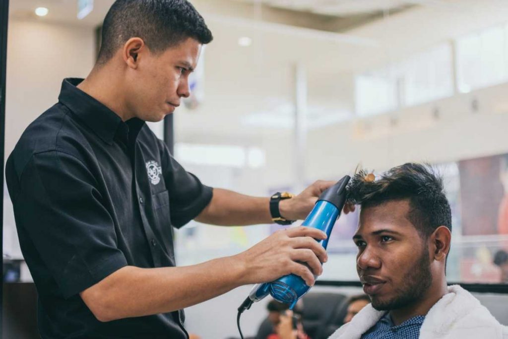 Best Laser Hair Growth Treatment: Effective & Non-Invasive Hair Restoration