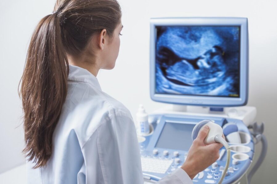 How To Become An Ultrasound Technician In 4 Easy Steps