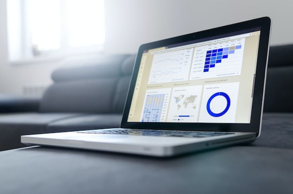 How To Choose the Right Data Visualization for Your Business Data